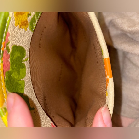 Coach CC556 Floral Print Kitt Crossbody Handbag Multicolor Pebbled Leather - Picture 7 of 9